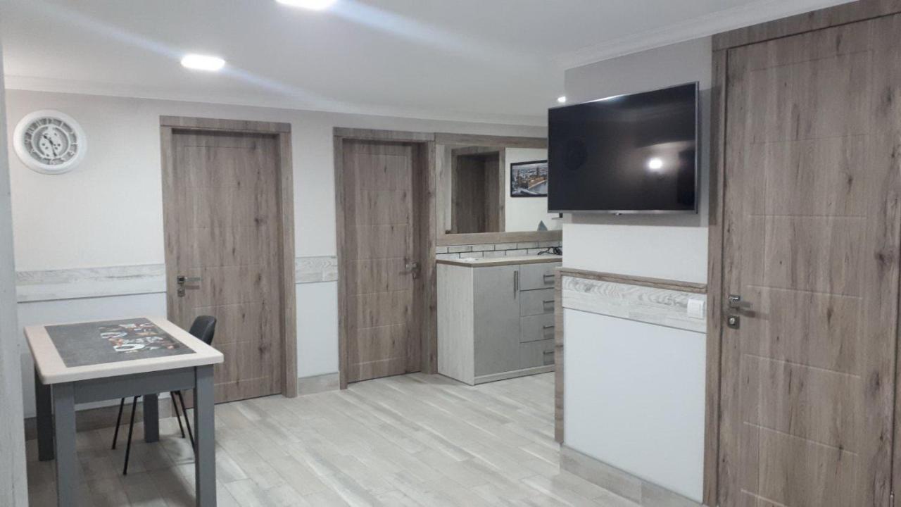 Окремі Номери В Гостьовому Будинку Типу Guest House كرابيفنيتسكي المظهر الخارجي الصورة